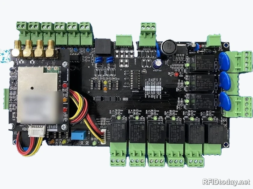 บอร์ดควบคุม Embedded UHF Reader ช่องต่อเสาอากาศสี่ช่อง พร้อมรีเลย์สั่งงานอุปกรณ์หน้างาน
