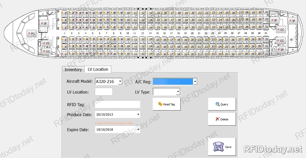 หน้าจอโปรแกรมฝั่ง PC แสดงผังที่นั่งทั้งลำพร้อมตำแหน่งเสื้อชูชีพรายที่นั่ง และฟอร์มผูก RFID Tag เข้ากับตำแหน่ง พร้อมวันผลิตและวันหมดอายุ